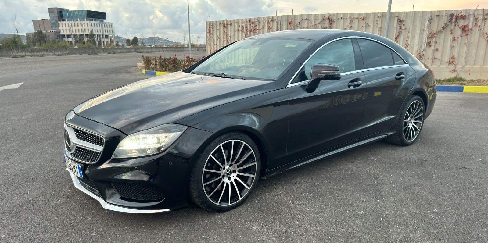 Mercedes Benz CLS